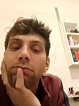 Snapshot of dariodario chatting on 01.23.25 dariodario online show from 01.23.25