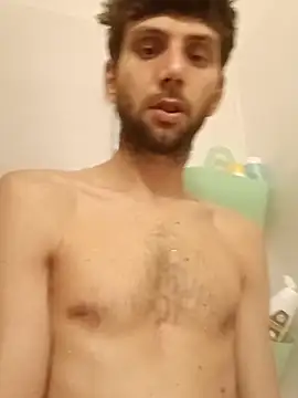 Snapshot of dariodario chatting on 02.10.25 dariodario online show from 02.10.25