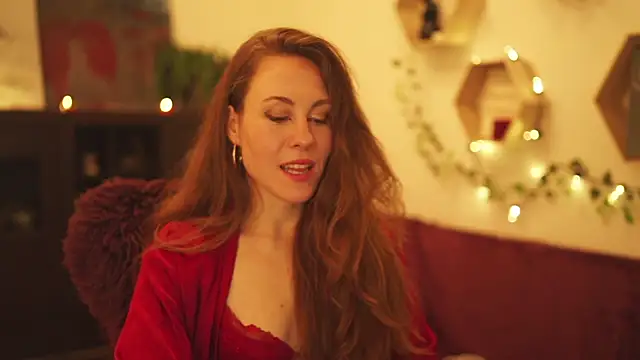 Snapshot of Berberis__Silene chatting on 12.29.24 Berberis Silene online show from 12.29.24