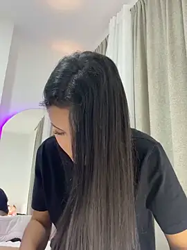 Snapshot of _AmberSmithh chatting on 12.15.24 AmberSmithh online show from 12.15.24