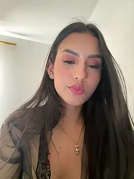 Snapshot of _AmberSmithh chatting on 01.04.25 AmberSmithh online show from 01.04.25