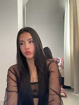 Snapshot of _AmberSmithh chatting on 01.07.25 AmberSmithh online show from 01.07.25