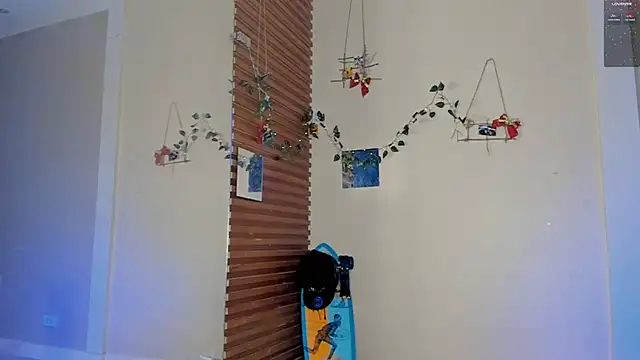 sweed angel online show from 02.25.25