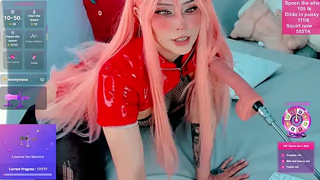 Snapshot of sweetalienn chatting on 10.26.25 sweetalienn online show from 10.26.25