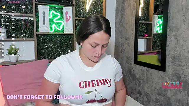 cherry coper online show from 09.12.25