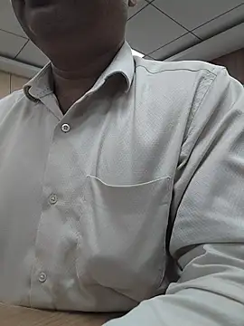Snapshot of samee00721 chatting on 05.19.26 samee00721 online show from 05.19.26