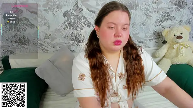 Snapshot of Lisa_Payne chatting on 11.02.25 Lisa Payne online show from 11.02.25