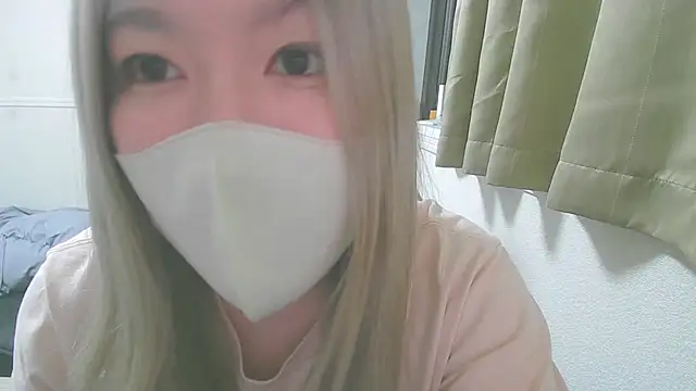 Snapshot of Remi_official chatting on 02.02.26 Remi official online show from 02.02.26