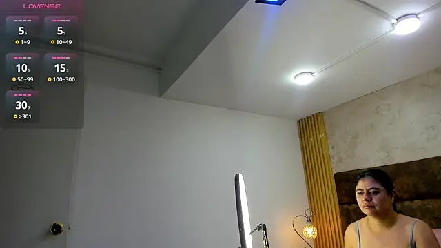 ElizabethWeil online show from 02.04.25