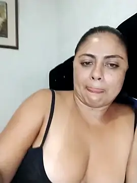 ElizabethWeil online show from 04.14.26