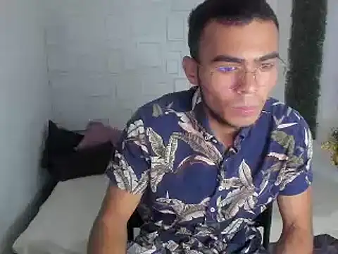 alessandro 2005 online show from 12.07.24