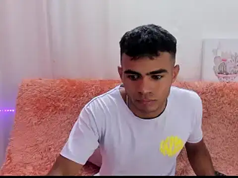 alessandro 2005 online show from 02.03.25