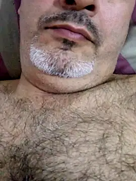 Snapshot of Juan_45 chatting on 05.12.26 Juan 45 online show from 05.12.26