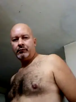 Snapshot of Juan_45 chatting on 06.19.26 Juan 45 online show from 06.19.26