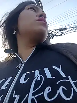 LIZ-06  online show from 02.26.25