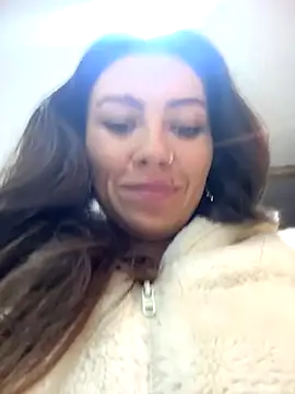 LIZ-06  online show from 09.19.25