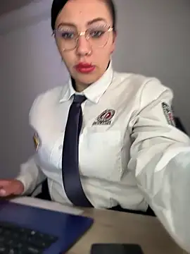 LIZ-06  online show from 09.22.25