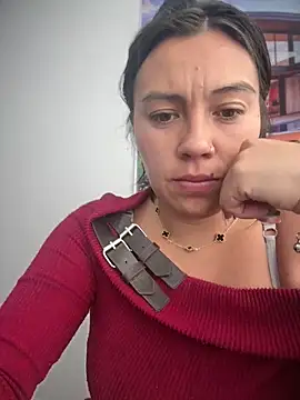 Snapshot of LIZ-06_ chatting on 02.13.26 LIZ-06 online show from 02.13.26