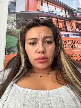 LIZ-06  online show from 03.23.26