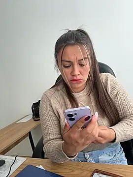 LIZ-06  online show from 05.14.26