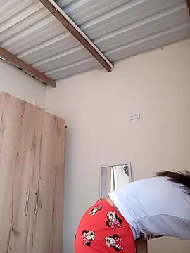 sofiaVelez01 online show from 12.24.24