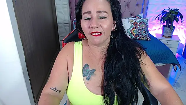 Snapshot of ashleylove_prg chatting on 03.12.25 ashleylove prg online show from 03.12.25