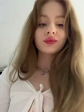 Snapshot of CaseyCumFace chatting on 01.10.25 CaseyCumFace online show from 01.10.25