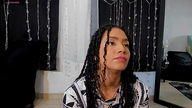 Snapshot of Dakota_M1 chatting on 02.27.25 Dakota M1 online show from 02.27.25