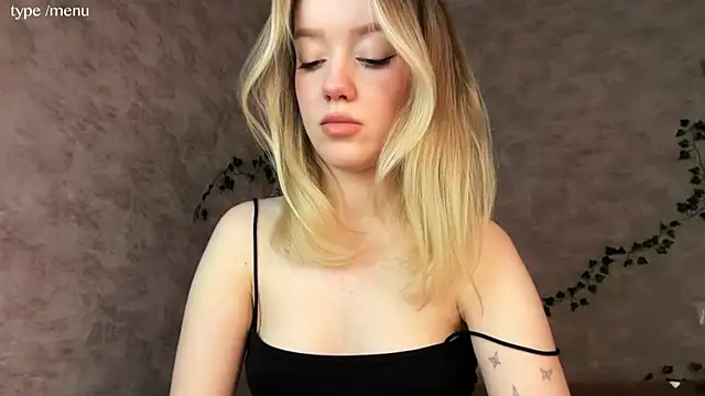 cutiemia0 online show from 04.16.26