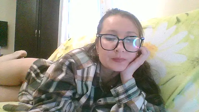 Snapshot of Yulia777 chatting on 04.29.26 Yulia777 online show from 04.29.26