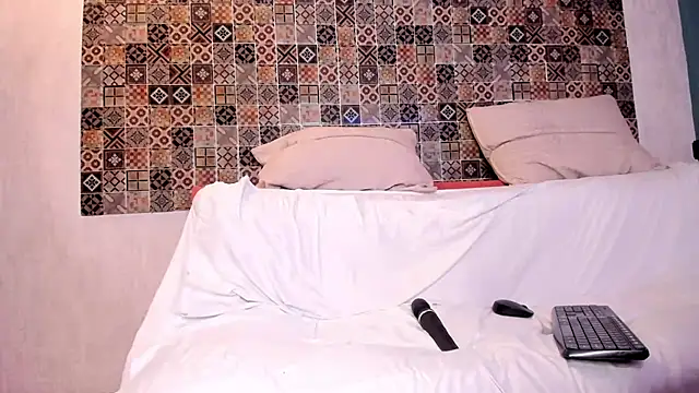 Snapshot of Pamela_Johnsonn chatting on 02.28.25 Pamela Johnsonn online show from 02.28.25