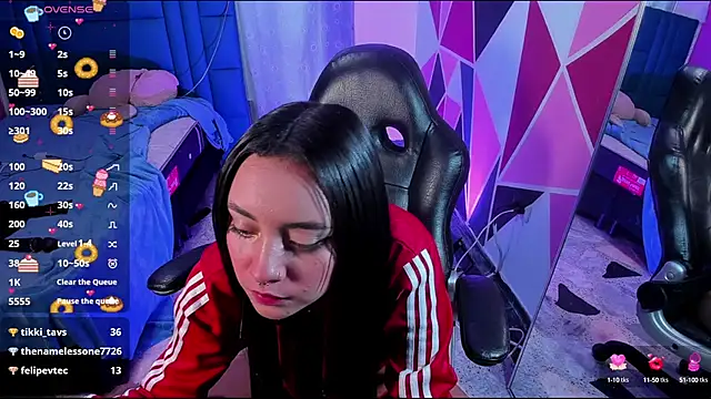 dakota-bright01 online show from 12.09.24