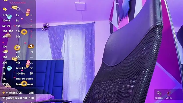 dakota-bright01 online show from 01.24.25