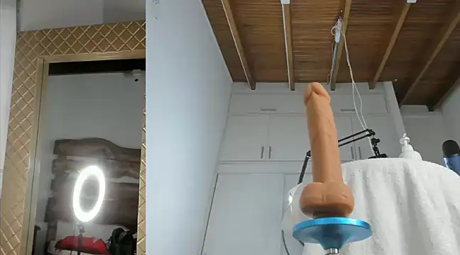 Snapshot of Lucy_carter_ chatting on 02.27.25 Lucy carter online show from 02.27.25