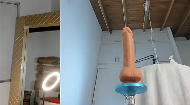 Snapshot of Lucy_carter_ chatting on 02.28.25 Lucy carter online show from 02.28.25