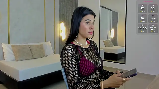 stephanya  online show from 09.08.25