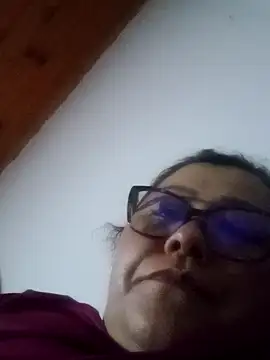 Darly Gomez online show from 12.31.24