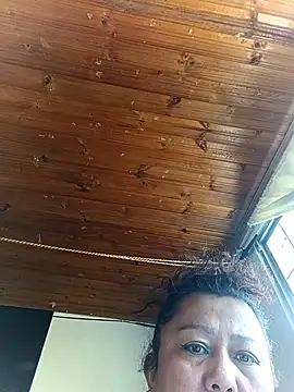 Darly Gomez online show from 10.31.25