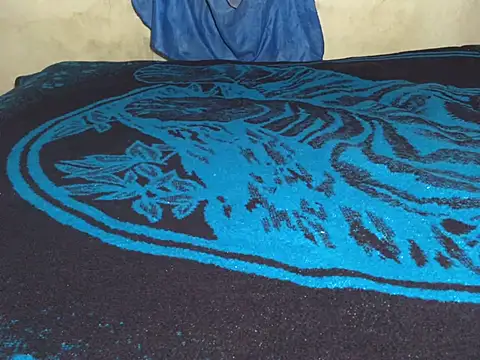 manuamador online show from 02.22.25