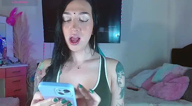 karla zambrano online show from 02.02.25