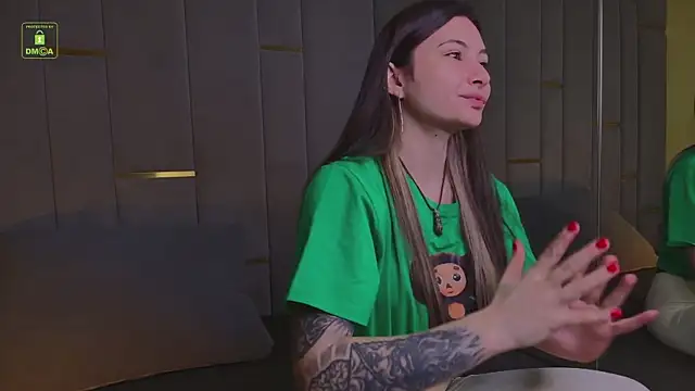 Ishtar Divine online show from 02.18.25