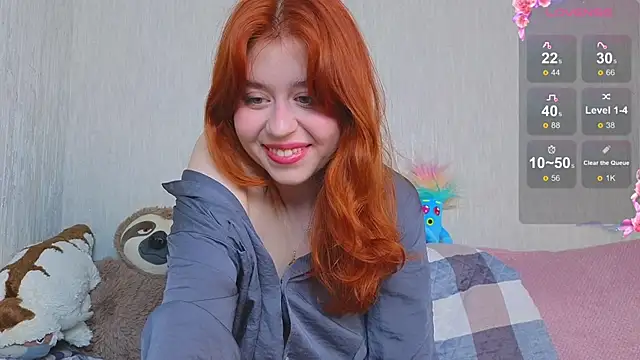 Snapshot of Penny_Staaar chatting on 02.25.26 Penny Staaar online show from 02.25.26