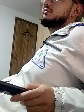 Nene1325 online show from 12.18.24