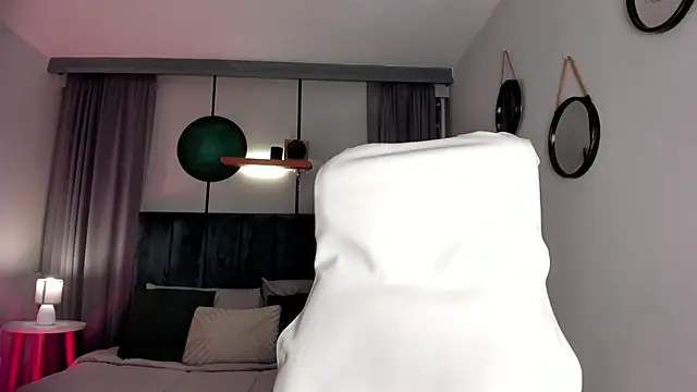 Snapshot of sade_jackson1 chatting on 11.04.25 sade jackson1 online show from 11.04.25