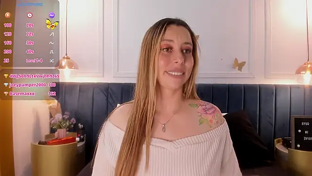 CarlaRossi  online show from 02.17.25