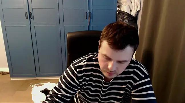 CuteMan33 online show from 03.19.25