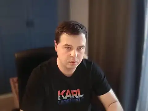 CuteMan33 online show from 11.10.25