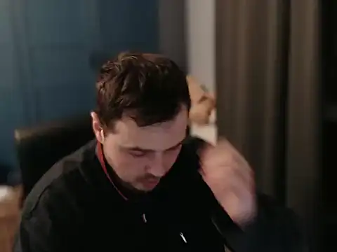 CuteMan33 online show from 01.31.26