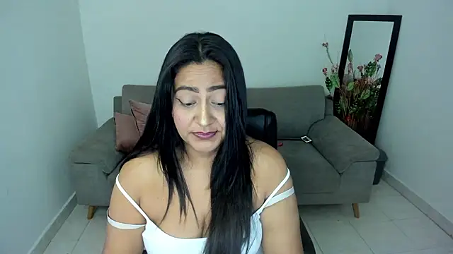 Adele Sweett online show from 02.18.26