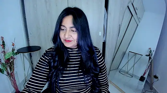 Adele Sweett online show from 06.01.26